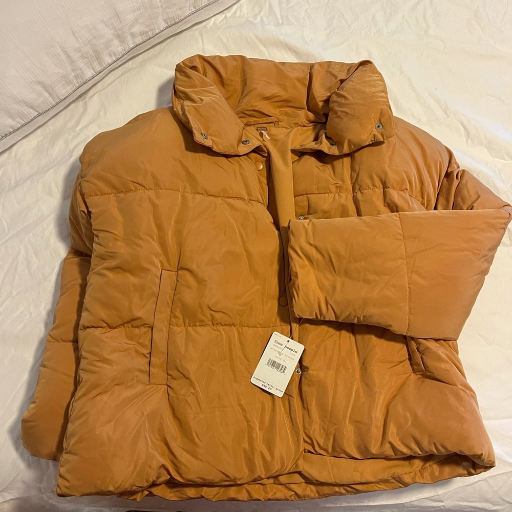 Free people athenian bronze, NWT puffer jacket